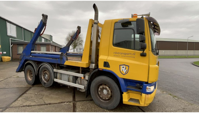 DAF CF 320 CF75-320 - شاحنة لودر انزلاقي: صورة 5 DAF CF 320 CF75-320 - شاحنة لودر انزلاقي: صورة 5