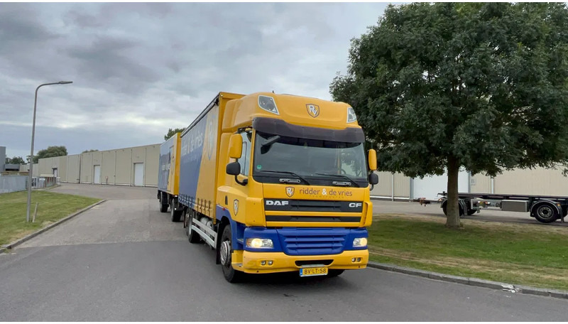 DAF CF 85.410 Schuifzijlen wagen 6x2 Daf CF85 - شاحنة صندوقية: صورة 2 DAF CF 85.410 Schuifzijlen wagen 6x2 Daf CF85 - شاحنة صندوقية: صورة 2