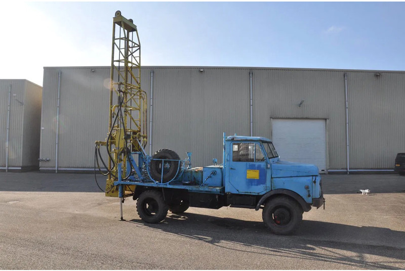 Hanomag AL 28 Z met Celler machinen fabrik DB114 - 30 - معدات حفر: صورة 3 Hanomag AL 28 Z met Celler machinen fabrik DB114 - 30 - معدات حفر: صورة 3