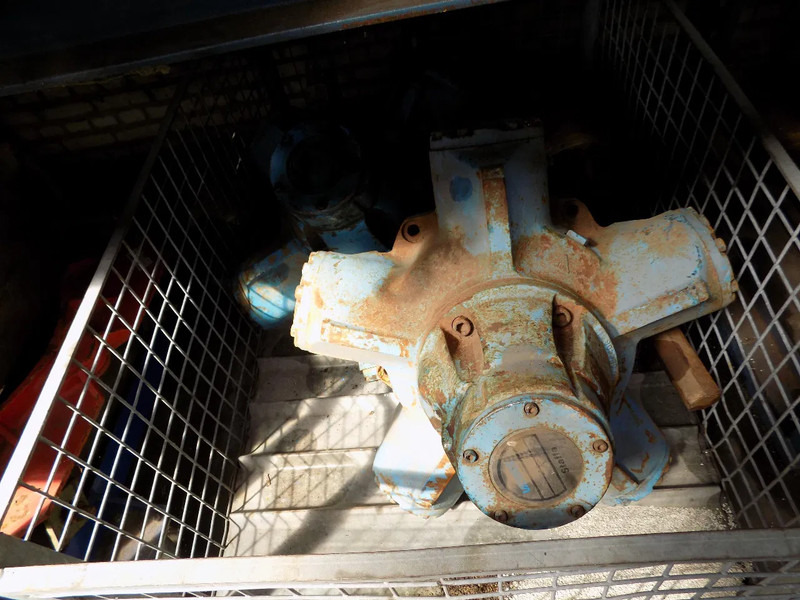 معدات حفر Krupp steenbreker-rock crusher: صورة 10