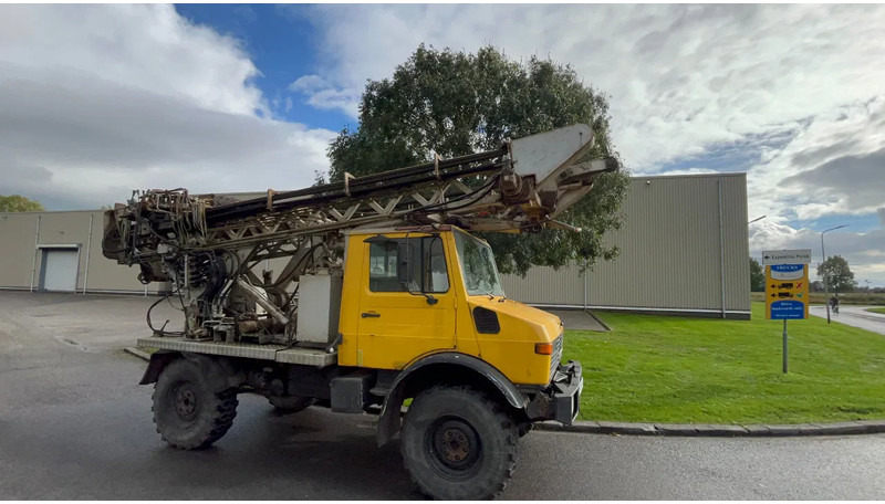 Mercedes-Benz Unimog U1250 Well Drill Brunnenbohr gerat - معدات حفر: صورة 4 Mercedes-Benz Unimog U1250 Well Drill Brunnenbohr gerat - معدات حفر: صورة 4