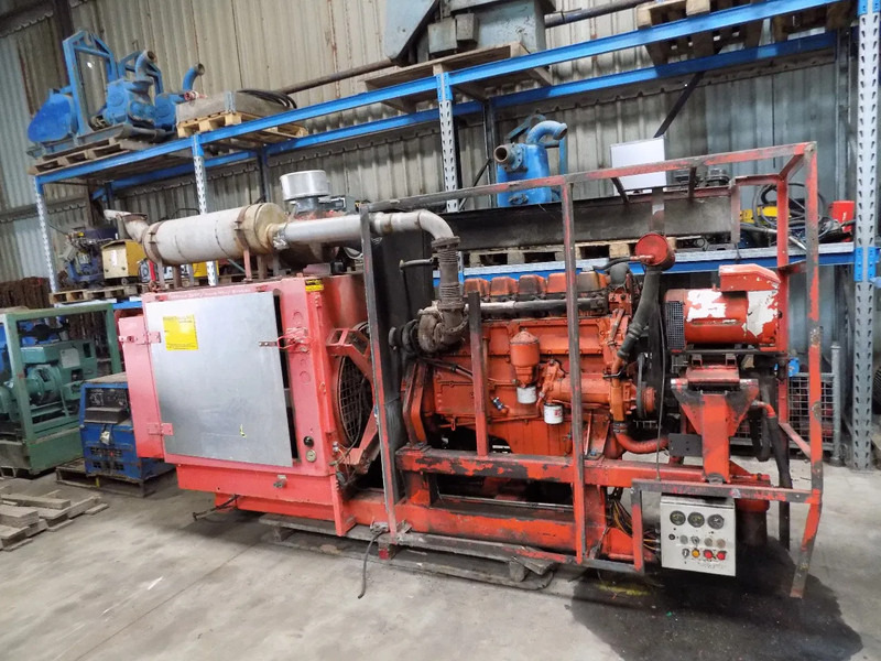 Scania compressor 20 bar scania compressor 20 bar met generator - ضاغط هوائي: صورة 2 Scania compressor 20 bar scania compressor 20 bar met generator - ضاغط هوائي: صورة 2
