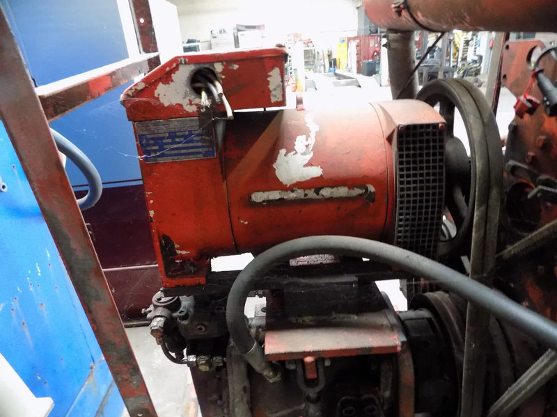 ضاغط هوائي Scania compressor 20 bar scania compressor 20 bar met generator: صورة 7 ضاغط هوائي Scania compressor 20 bar scania compressor 20 bar met generator: صورة 7