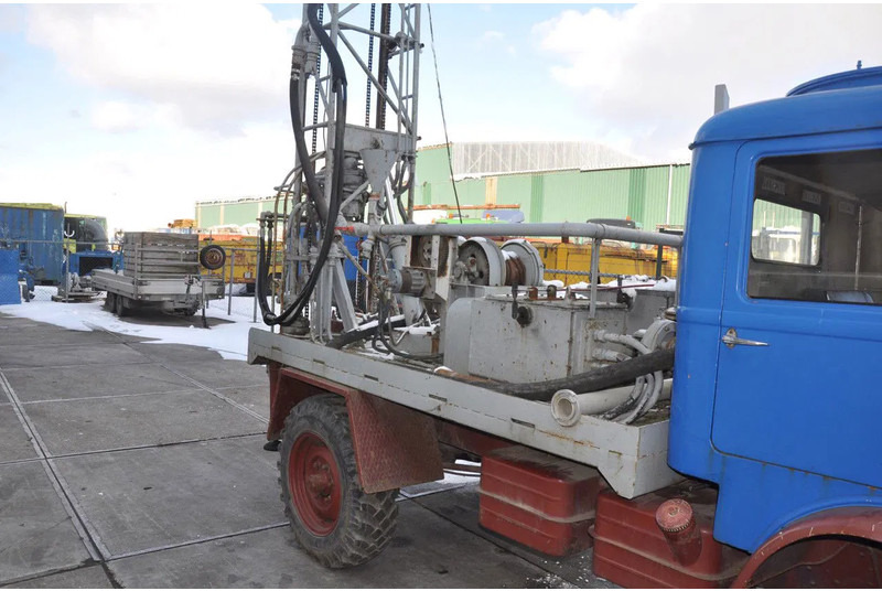 معدات حفر Unimog Mercedes S 404 boormachine Bomag: صورة 13