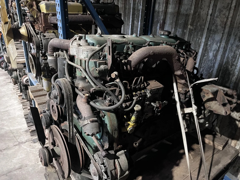 Volvo D60A met transmissie - محرك - شاحنة: صورة 2 Volvo D60A met transmissie - محرك - شاحنة: صورة 2