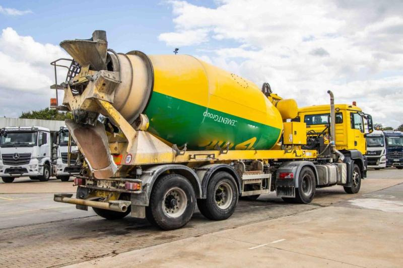 DE BUF BETON MIXER/MALAXEUR/MISCHER 10M3 - نصف مقطورة خلاطة خرسانة: صورة 1 DE BUF BETON MIXER/MALAXEUR/MISCHER 10M3 - نصف مقطورة خلاطة خرسانة: صورة 1