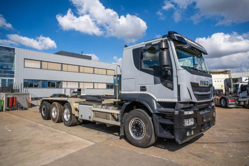 Iveco X-WAY 460 - شاحنة برافعة خطافية: صورة 2 Iveco X-WAY 460 - شاحنة برافعة خطافية: صورة 2
