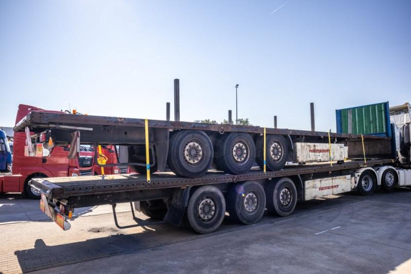 Krone SD27-PLATEAU-39000 KG MTM - نصف مقطورة مسطحة: صورة 3 Krone SD27-PLATEAU-39000 KG MTM - نصف مقطورة مسطحة: صورة 3
