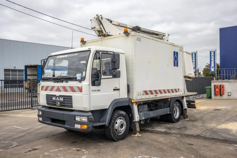 MAN LE 12.180 - COMILEV EN170TPC - منصة محمولة مثبتة على الشاحنة: صورة 1 MAN LE 12.180 - COMILEV EN170TPC - منصة محمولة مثبتة على الشاحنة: صورة 1