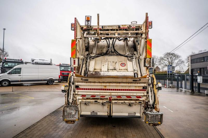 MAN TGS 26.320 BL - VDK PUSHER IIK - شاحنة قمامة: صورة 5 MAN TGS 26.320 BL - VDK PUSHER IIK - شاحنة قمامة: صورة 5