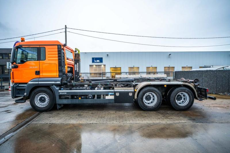 MAN TGS 33.420 BB - شاحنة برافعة خطافية: صورة 4 MAN TGS 33.420 BB - شاحنة برافعة خطافية: صورة 4