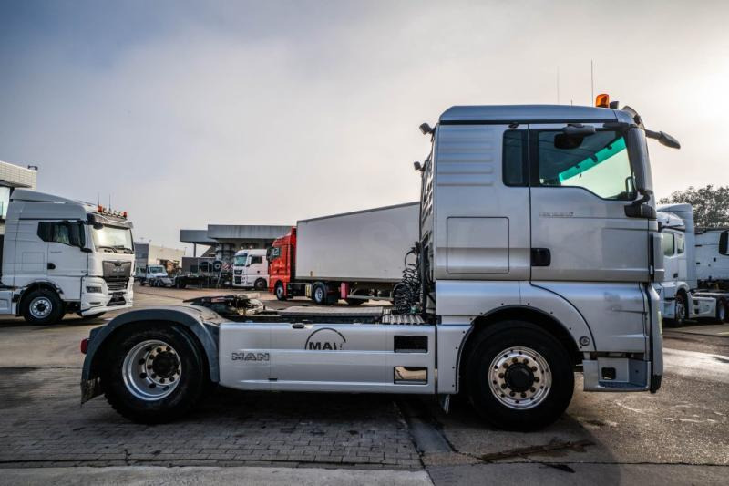 MAN TGX 18.540 XL BLS - 4X4H + KIPHYDR. - رأس تريلا: صورة 3 MAN TGX 18.540 XL BLS - 4X4H + KIPHYDR. - رأس تريلا: صورة 3