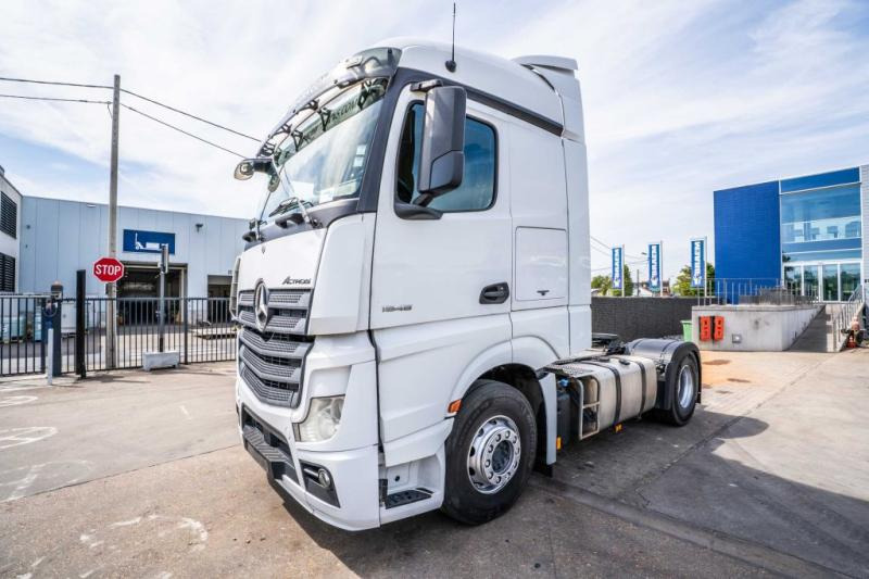 Mercedes ACTROS 1845 LS - رأس تريلا: صورة 1 Mercedes ACTROS 1845 LS - رأس تريلا: صورة 1