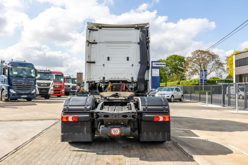 Mercedes ACTROS 1945 (1845) LS - مقطورة السحب: صورة 5 Mercedes ACTROS 1945 (1845) LS - مقطورة السحب: صورة 5