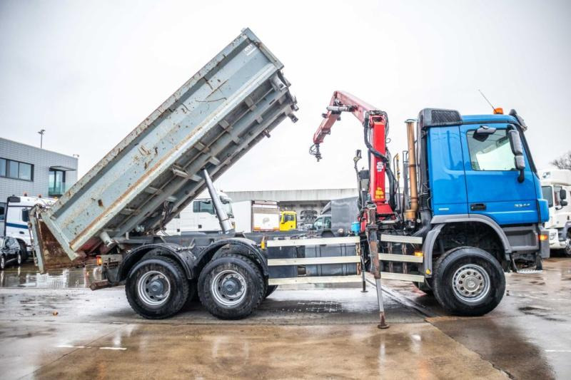 Mercedes ACTROS 3344 AK - HMF 1643 Z2 - شاحنة قلاب, شاحنة كرين: صورة 3 Mercedes ACTROS 3344 AK - HMF 1643 Z2 - شاحنة قلاب, شاحنة كرين: صورة 3