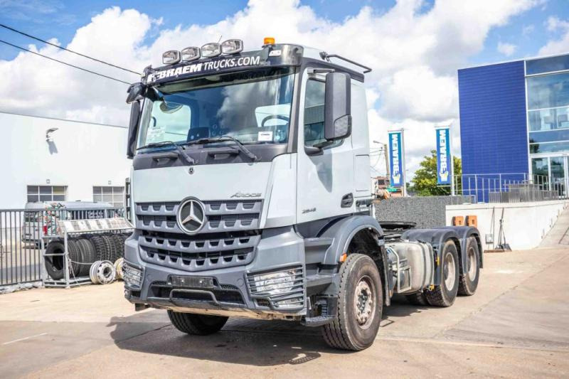 Mercedes AROCS 2648 LS - 6x4 - مقطورة السحب: صورة 1 Mercedes AROCS 2648 LS - 6x4 - مقطورة السحب: صورة 1
