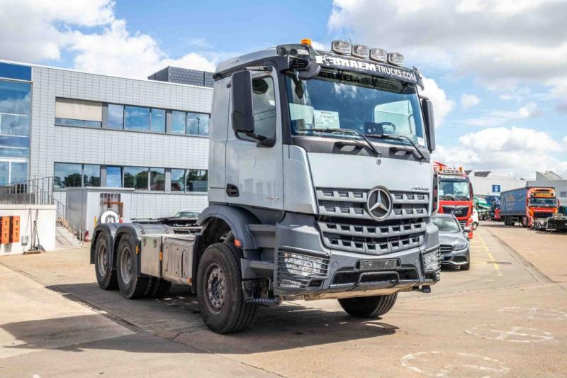 Mercedes AROCS 2648 LS - 6x4 - مقطورة السحب: صورة 2 Mercedes AROCS 2648 LS - 6x4 - مقطورة السحب: صورة 2