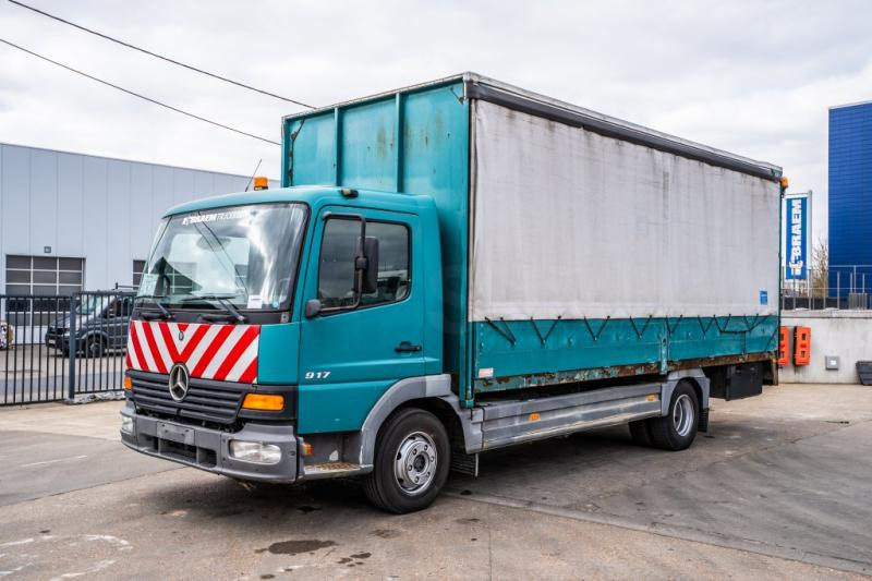 Mercedes ATEGO 917 L - شاحنة ذات ستائر جانبية: صورة 1 Mercedes ATEGO 917 L - شاحنة ذات ستائر جانبية: صورة 1