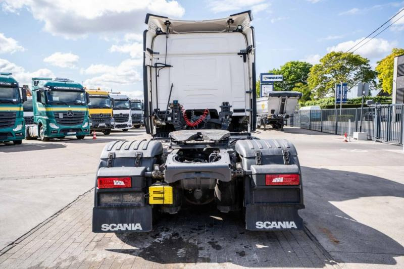 Scania R450 + KIPHYDR. - مقطورة السحب: صورة 4 Scania R450 + KIPHYDR. - مقطورة السحب: صورة 4