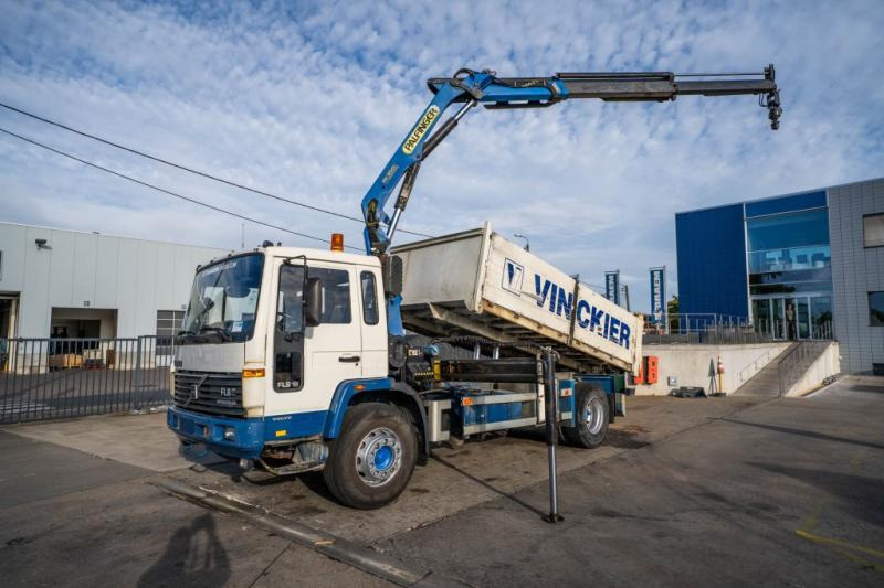 Volvo FL 619 - PK 9501 - شاحنة قلاب, شاحنة كرين: صورة 1 Volvo FL 619 - PK 9501 - شاحنة قلاب, شاحنة كرين: صورة 1