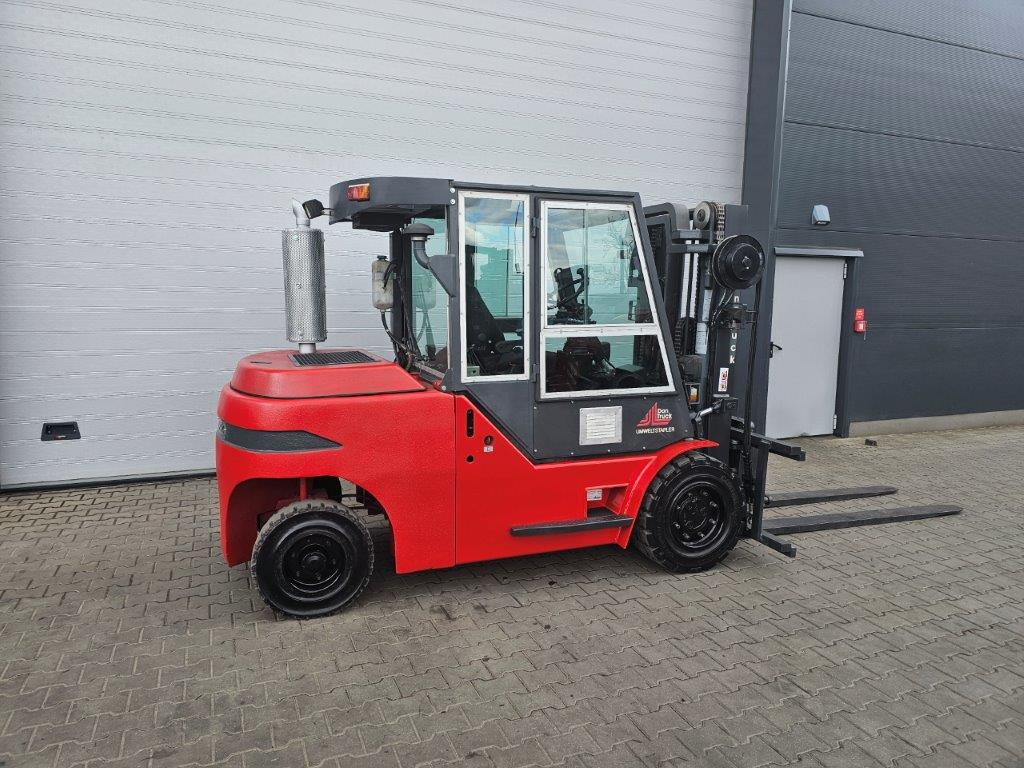 Dan Truck 8450DG Container-Indoor-Stapler -TRIPLEX - رافعة شوكية ديزل: صورة 4 Dan Truck 8450DG Container-Indoor-Stapler -TRIPLEX - رافعة شوكية ديزل: صورة 4