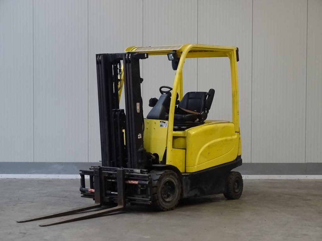 Hyster J2.5XN - TRIPLEX - رافعة شوكية كهربائية: صورة 1 Hyster J2.5XN - TRIPLEX - رافعة شوكية كهربائية: صورة 1