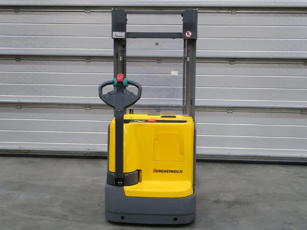 Jungheinrich EJC214 - آلة تكديس: صورة 3 Jungheinrich EJC214 - آلة تكديس: صورة 3