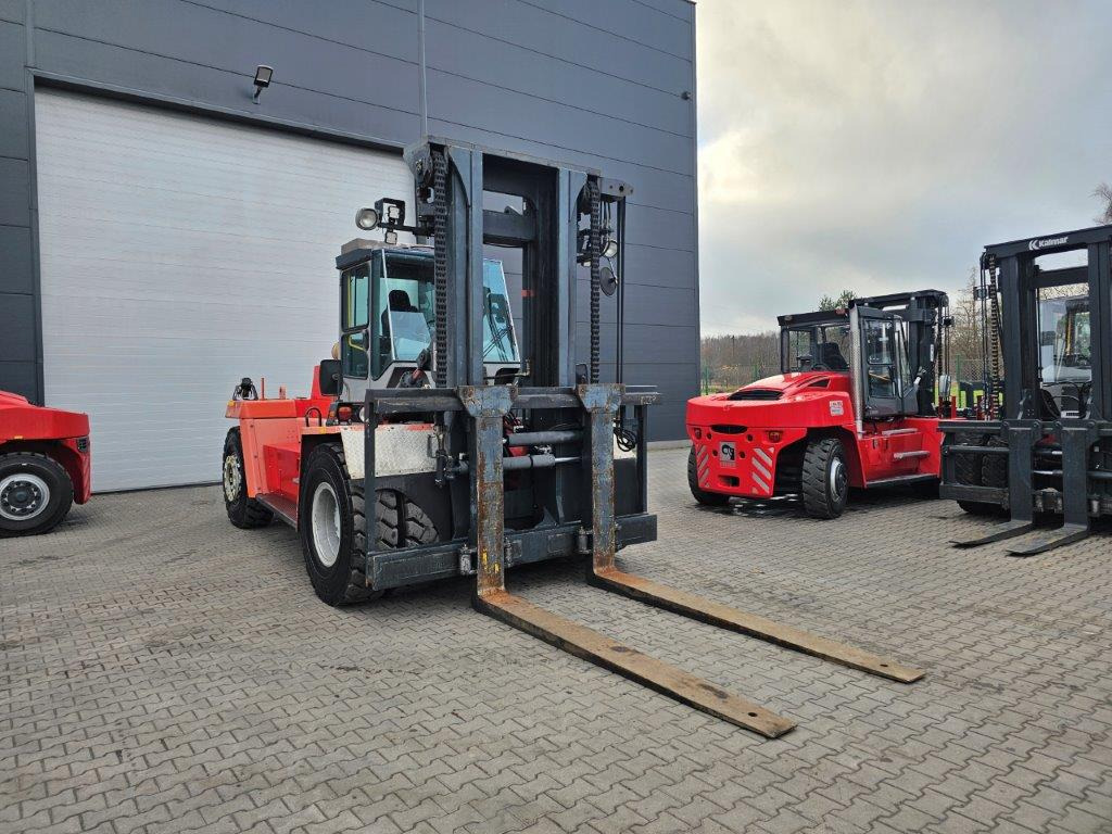 Kalmar DCD250-12LB - رافعة شوكية ديزل: صورة 4 Kalmar DCD250-12LB - رافعة شوكية ديزل: صورة 4