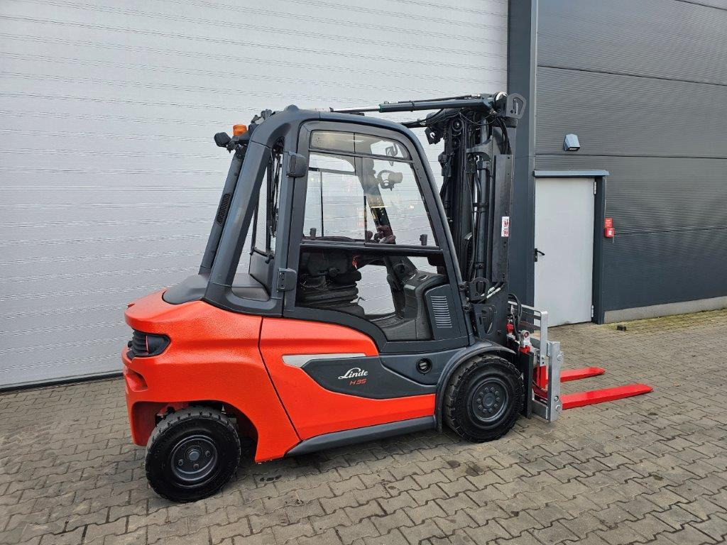 Linde H35D-01 - TRIPLEX - NEU MODEL - رافعة شوكية ديزل: صورة 3 Linde H35D-01 - TRIPLEX - NEU MODEL - رافعة شوكية ديزل: صورة 3