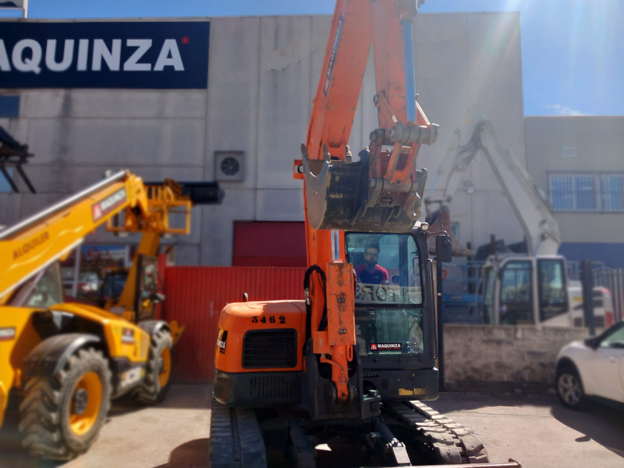 DOOSAN DX85R-3 - حفار صغير: صورة 4 DOOSAN DX85R-3 - حفار صغير: صورة 4