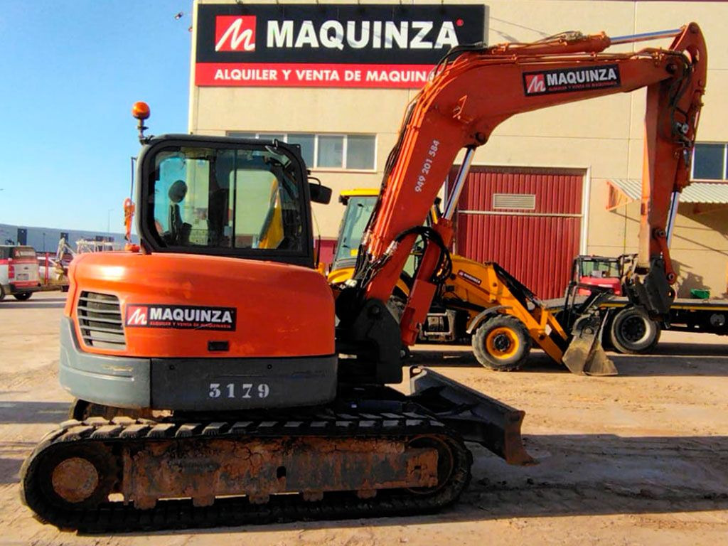 DOOSAN DX85R-3 - حفار صغير: صورة 2 DOOSAN DX85R-3 - حفار صغير: صورة 2