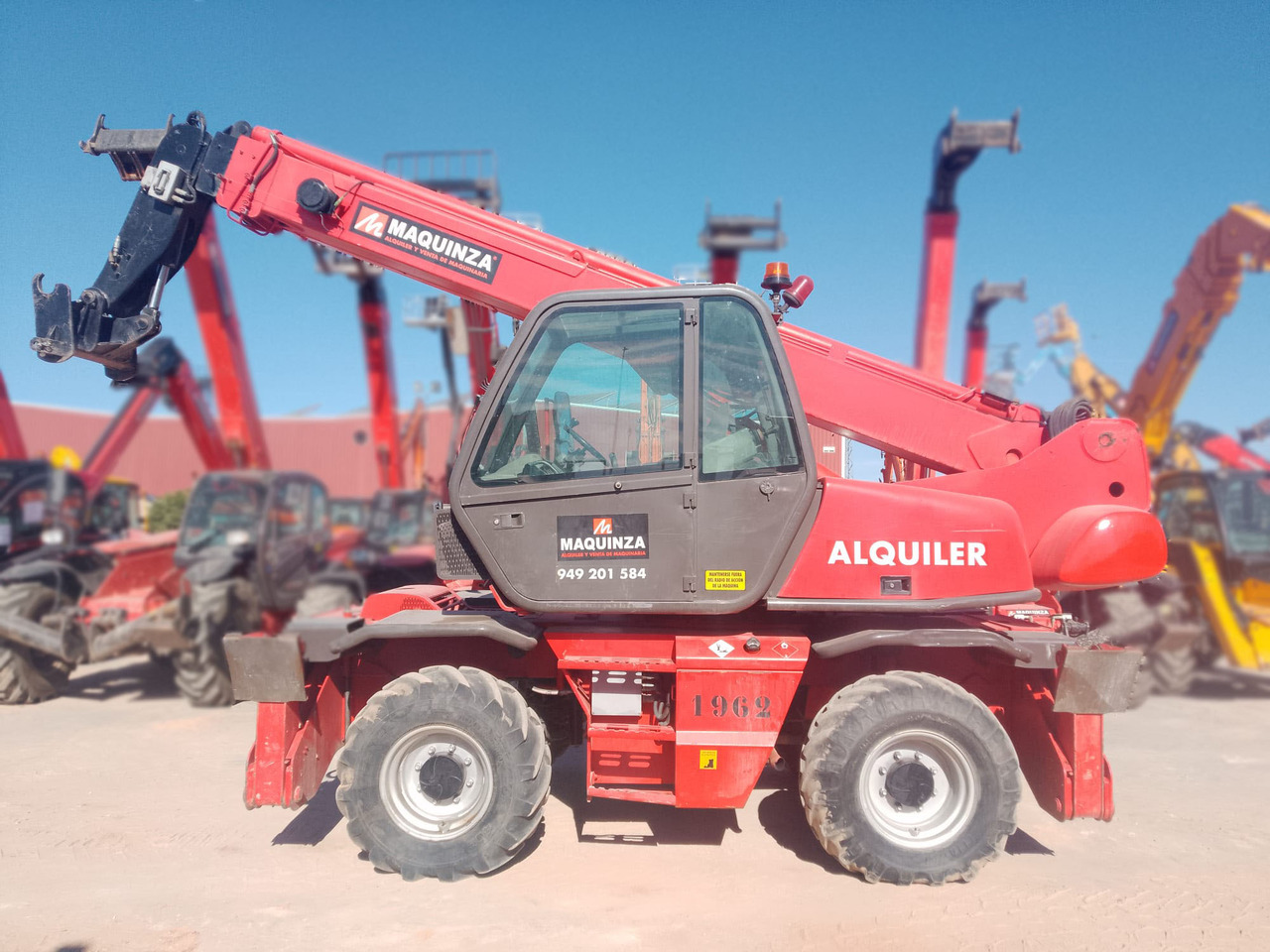 MANITOU MRT1635 - آلة رفع ونقل تلسكوبية: صورة 1 MANITOU MRT1635 - آلة رفع ونقل تلسكوبية: صورة 1