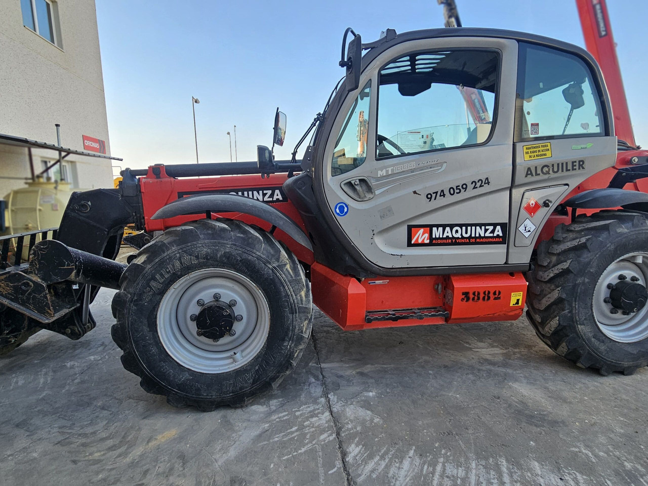 MANITOU MT1335 EASY 75D - آلة رفع ونقل تلسكوبية: صورة 1 MANITOU MT1335 EASY 75D - آلة رفع ونقل تلسكوبية: صورة 1