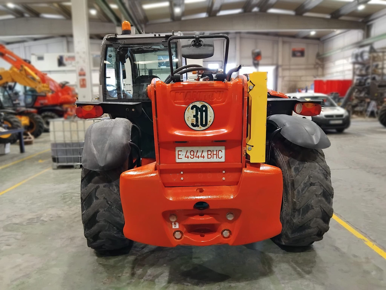 MANITOU MT1335 EASY - آلة رفع ونقل تلسكوبية: صورة 5 MANITOU MT1335 EASY - آلة رفع ونقل تلسكوبية: صورة 5