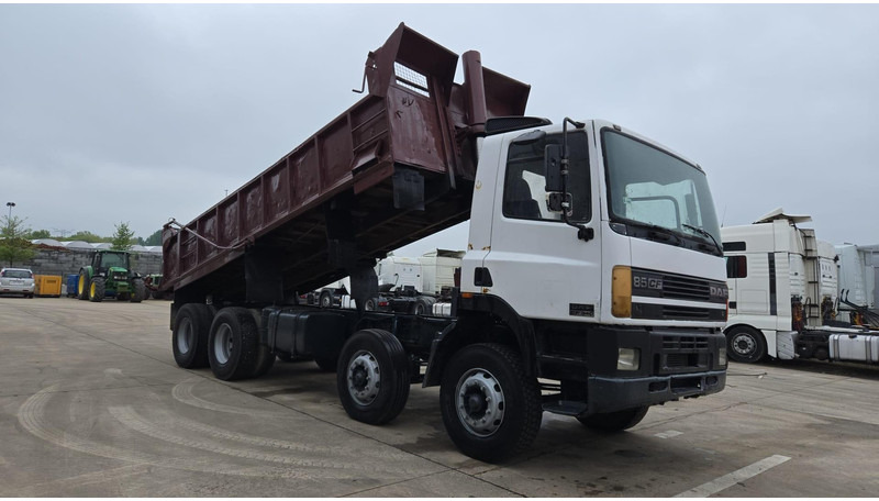 DAF 85 CF 340 (EURO 2 / MANUAL PUMP / STEEL SUSP. / POSSIBLE AS CHASSIS / 8X4) - شاحنة قلاب: صورة 3 DAF 85 CF 340 (EURO 2 / MANUAL PUMP / STEEL SUSP. / POSSIBLE AS CHASSIS / 8X4) - شاحنة قلاب: صورة 3