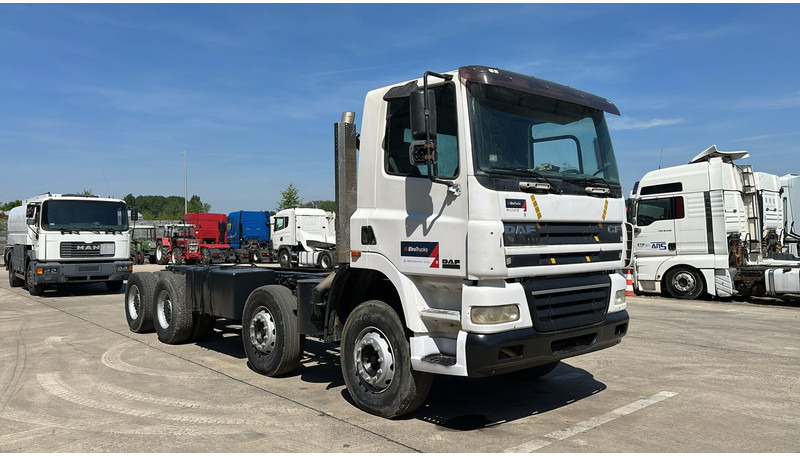 DAF 85 CF 430 (EURO 3 / MANUAL GEARBOX / BOITE MANUELLE / BIG HUB / 8X4 / STEEL SUSP. / LAMES) - شاحنة بهيكل معدني للمقصورة: صورة 5 DAF 85 CF 430 (EURO 3 / MANUAL GEARBOX / BOITE MANUELLE / BIG HUB / 8X4 / STEEL SUSP. / LAMES) - شاحنة بهيكل معدني للمقصورة: صورة 5