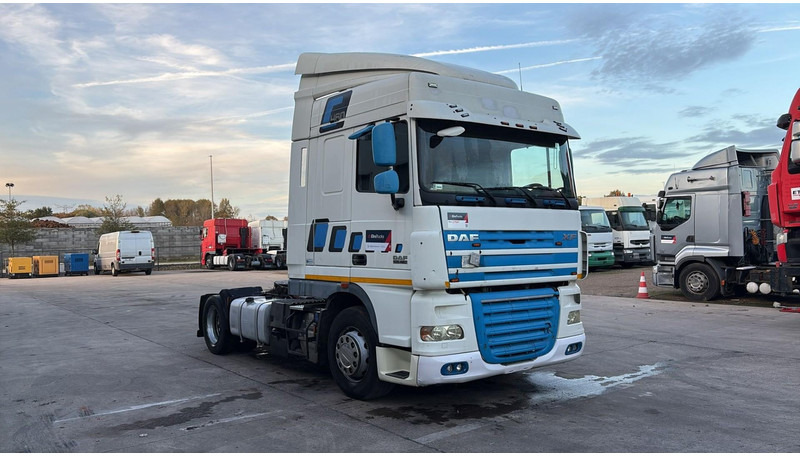DAF XF 105.460 (BOITE MANUELLE / MANUAL GEARBOX) - رأس تريلا: صورة 3 DAF XF 105.460 (BOITE MANUELLE / MANUAL GEARBOX) - رأس تريلا: صورة 3