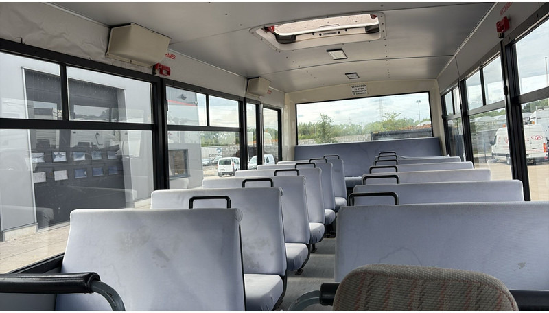 حافلة المدينة Iveco 59-12 (BELGIAN BUS / 29 SEATS / MANUAL PUMP / LAMES / STEEL SUSP.): صورة 14 حافلة المدينة Iveco 59-12 (BELGIAN BUS / 29 SEATS / MANUAL PUMP / LAMES / STEEL SUSP.): صورة 14