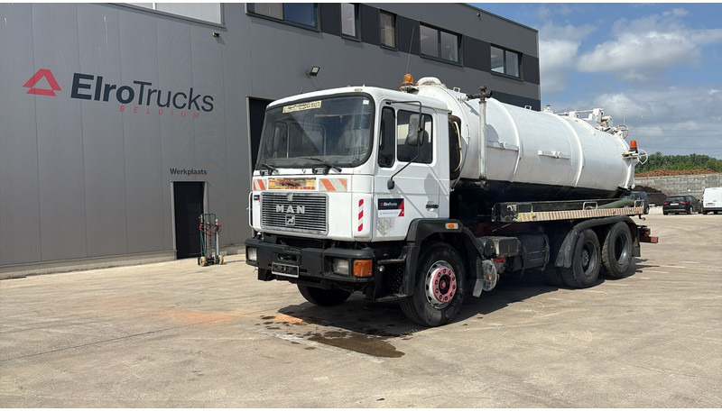 MAN 25.292 (16.000 L VACUUM / 10 TYRES / 6X2 / FULL STEEL SUSP. / MANUAL PUMP / 6 CYLINDER) - فراغ شاحنة: صورة 1 MAN 25.292 (16.000 L VACUUM / 10 TYRES / 6X2 / FULL STEEL SUSP. / MANUAL PUMP / 6 CYLINDER) - فراغ شاحنة: صورة 1