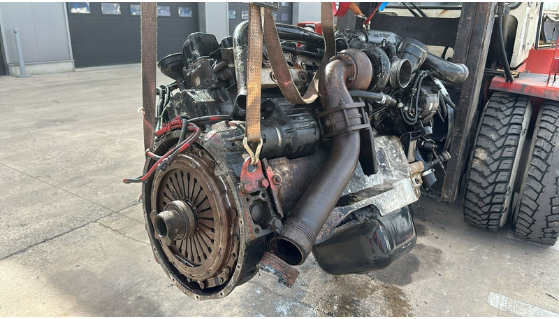 MAN F2000 (6 CYLINDER / 6 CYLINDRES) - محرك - قطع الغيار: صورة 4 MAN F2000 (6 CYLINDER / 6 CYLINDRES) - محرك - قطع الغيار: صورة 4