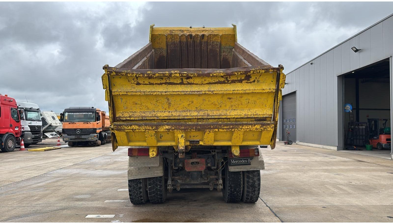 Mercedes-Benz ACTROS 2640 (EPS / LAMES / GRAND PONT / 6X4 / 3 PEDALES) - شاحنة قلاب: صورة 5 Mercedes-Benz ACTROS 2640 (EPS / LAMES / GRAND PONT / 6X4 / 3 PEDALES) - شاحنة قلاب: صورة 5