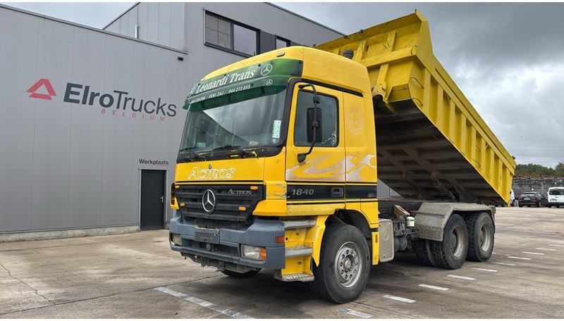Mercedes-Benz ACTROS 2640 (EPS / LAMES / GRAND PONT / 6X4 / 3 PEDALES) - شاحنة قلاب: صورة 1 Mercedes-Benz ACTROS 2640 (EPS / LAMES / GRAND PONT / 6X4 / 3 PEDALES) - شاحنة قلاب: صورة 1