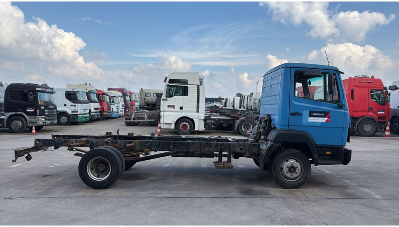 Mercedes-Benz SK 914 (EURO 2 / CHASSIS) - شاحنة بهيكل معدني للمقصورة: صورة 4 Mercedes-Benz SK 914 (EURO 2 / CHASSIS) - شاحنة بهيكل معدني للمقصورة: صورة 4