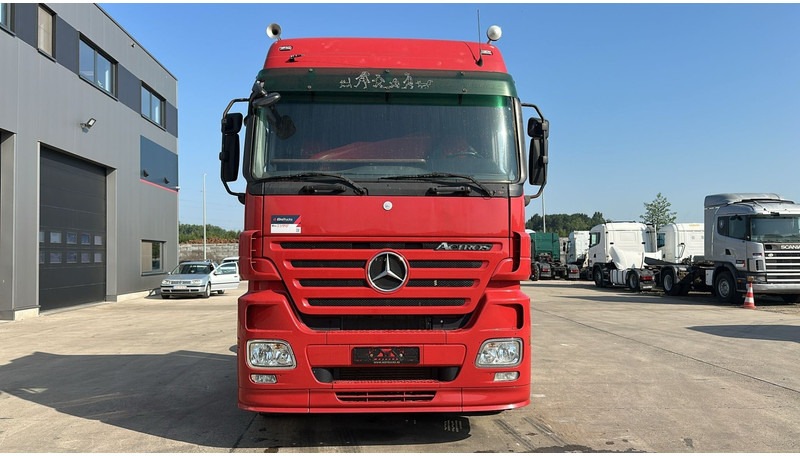Mercedes-Benz actros 1844 (MP2 / EPS / 3 PEDALES / BONNE ETAT / GOOD CONDITION) - مقطورة السحب: صورة 2 Mercedes-Benz actros 1844 (MP2 / EPS / 3 PEDALES / BONNE ETAT / GOOD CONDITION) - مقطورة السحب: صورة 2