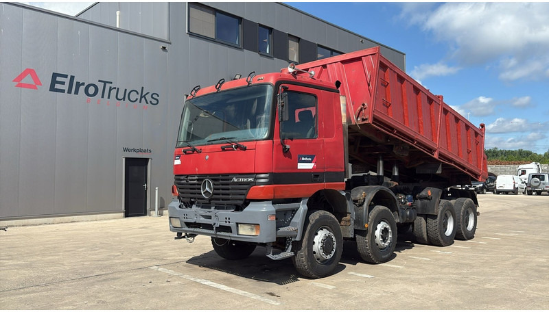 Mercedes-Benz actros 4140 (EPS / 8X6 / LAMES / GRAND PONT / GRAND BENNE / 3 PONTS / TRES BONNE ETAT) - شاحنة قلاب: صورة 1 Mercedes-Benz actros 4140 (EPS / 8X6 / LAMES / GRAND PONT / GRAND BENNE / 3 PONTS / TRES BONNE ETAT) - شاحنة قلاب: صورة 1