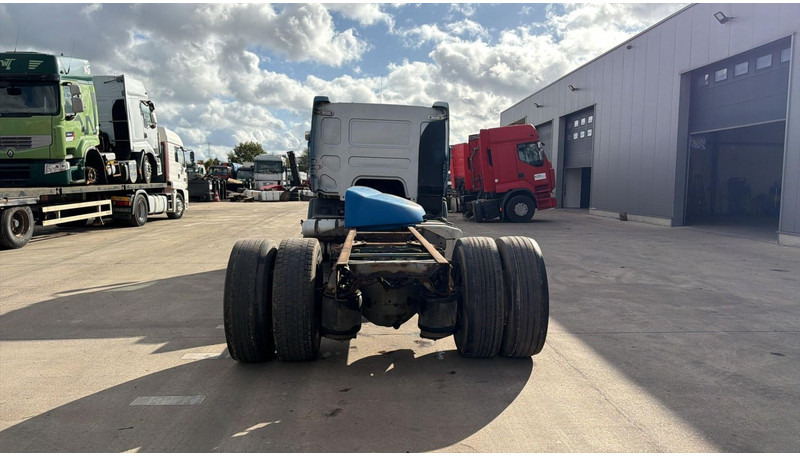 Renault Premium 320 (BOITE MANUELLE / MANUAL GEARBOX) - شاحنة بهيكل معدني للمقصورة: صورة 5 Renault Premium 320 (BOITE MANUELLE / MANUAL GEARBOX) - شاحنة بهيكل معدني للمقصورة: صورة 5