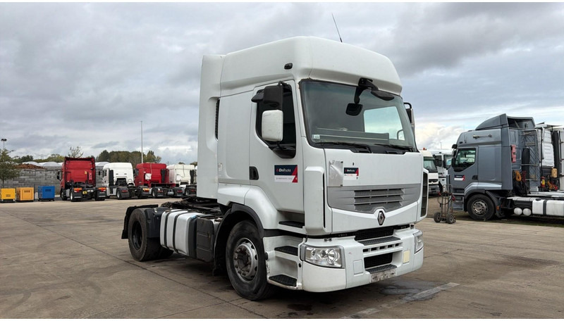 Renault Premium 450 (BOITE MANUELLE / MANUAL GEARBOX) - رأس تريلا: صورة 5 Renault Premium 450 (BOITE MANUELLE / MANUAL GEARBOX) - رأس تريلا: صورة 5