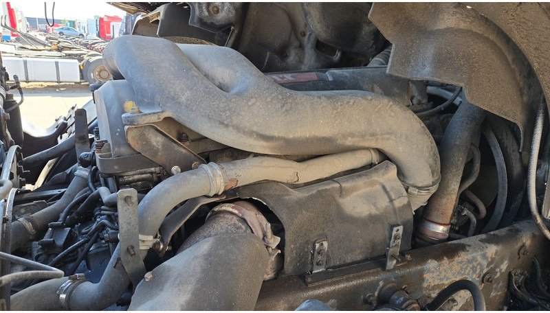 شاحنة بهيكل معدني للمقصورة Renault Premium 450 DXI (BOITE MANUELLE / MANUAL GEARBOX / 6X2 / LAMES DEVANT): صورة 17