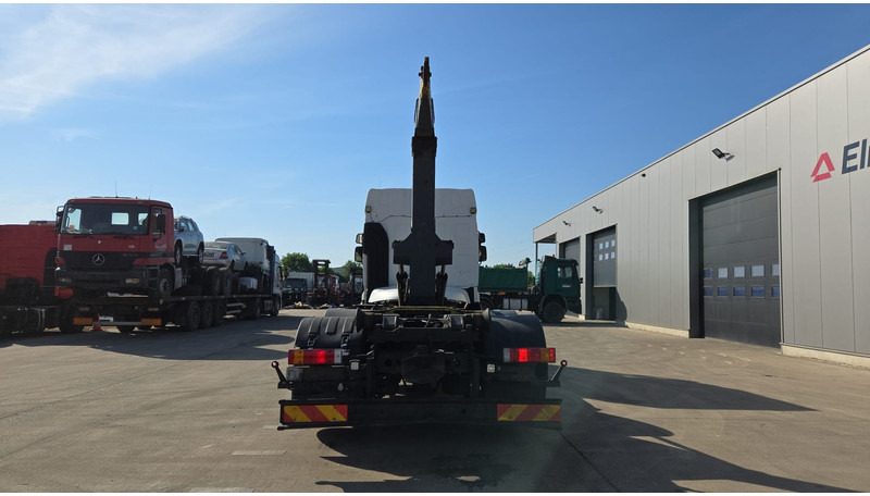 شاحنة بهيكل معدني للمقصورة Renault Premium 450 DXI (BOITE MANUELLE / MANUAL GEARBOX / 6X2 / LAMES DEVANT): صورة 6