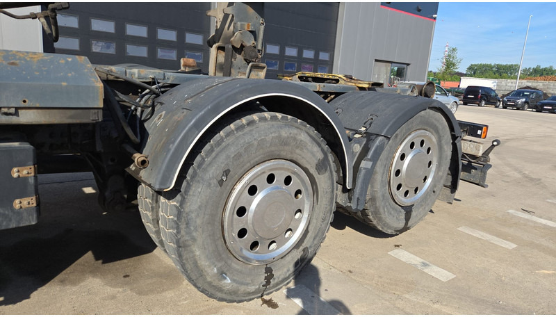 شاحنة بهيكل معدني للمقصورة Renault Premium 450 DXI (BOITE MANUELLE / MANUAL GEARBOX / 6X2 / LAMES DEVANT): صورة 10